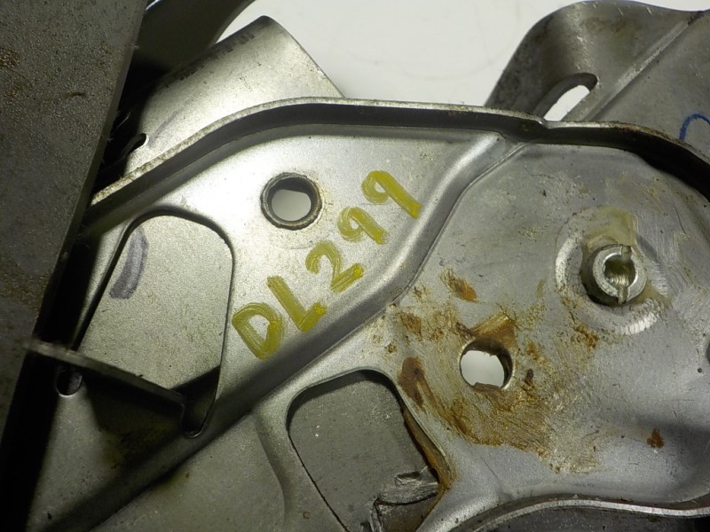 Recambio de palanca freno de mano para nissan micra (k13) 1.2 cat referencia OEM IAM 360101HD0A  