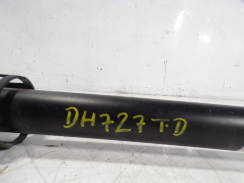 Recambio de amortiguador trasero derecho para volkswagen polo 1.0 tsi referencia OEM IAM 2Q0513049AN 2Q0512013BE 