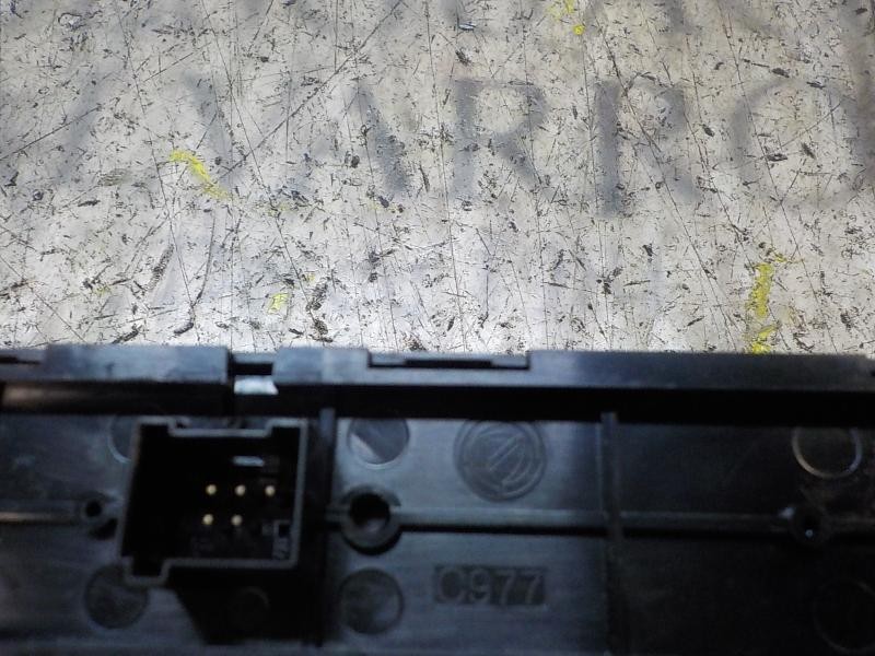 Recambio de warning para fiat nuova 500 (150) 1.2 cat referencia OEM IAM 735451108  