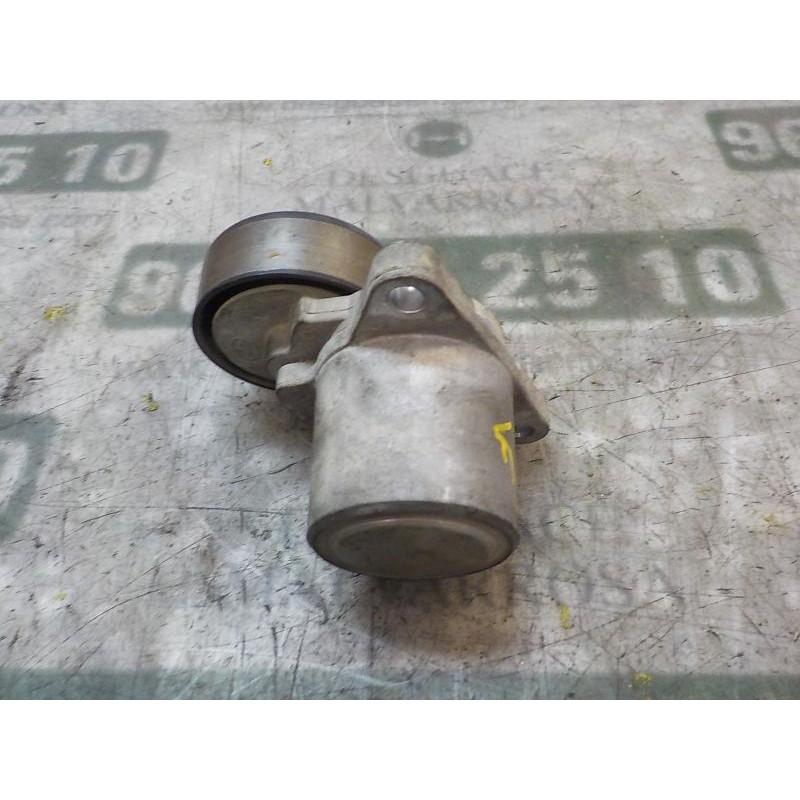 Recambio de tensor correa auxiliar para kia pro_cee´d 2.0 crdi referencia OEM IAM 2528127010  
