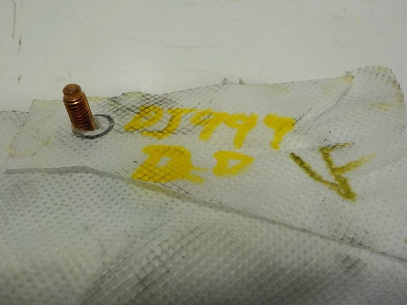 Recambio de airbag lateral delantero derecho para toyota yaris hybrid active referencia OEM IAM 739100D062 739100D062 102289616