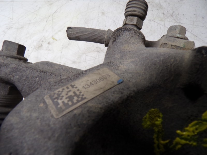 Recambio de pinza freno delantera derecha para opel mokka x 1.6 cdti dpf referencia OEM IAM  13430603 