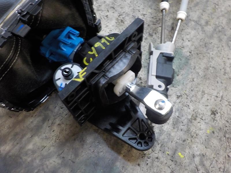 Recambio de palanca cambio para opel astra k lim. 5türig 1.0 12v referencia OEM IAM 55497889  