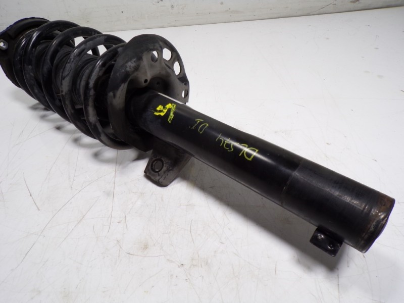 Recambio de amortiguador delantero izquierdo para skoda yeti 1.2 tsi referencia OEM IAM 1K0413031BK 1K0412021KM 