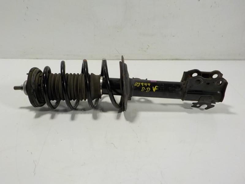 Recambio de amortiguador delantero derecho para toyota yaris hybrid active referencia OEM IAM 485100DA20 485100DA20 03091000285
