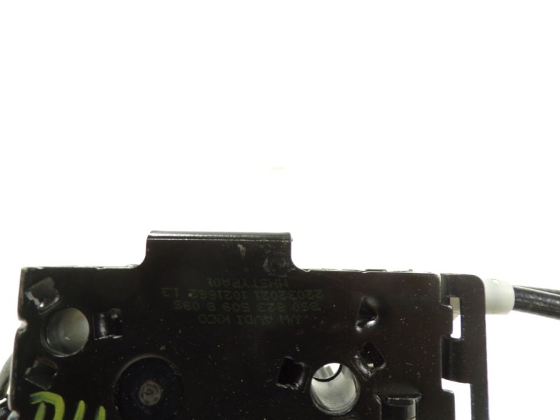 Recambio de cerradura capot para volkswagen polo 1.0 tsi referencia OEM IAM 8S0823509B 8S0823509B 