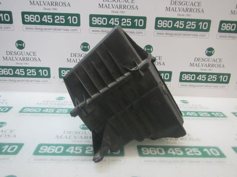 Recambio de filtro aire para volkswagen polo (9n3) 1.4 tdi referencia OEM IAM   