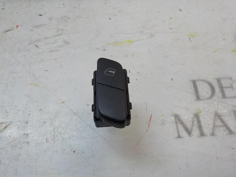 Recambio de mando elevalunas delantero derecho para volkswagen polo (9n3) 1.4 tdi referencia OEM IAM   