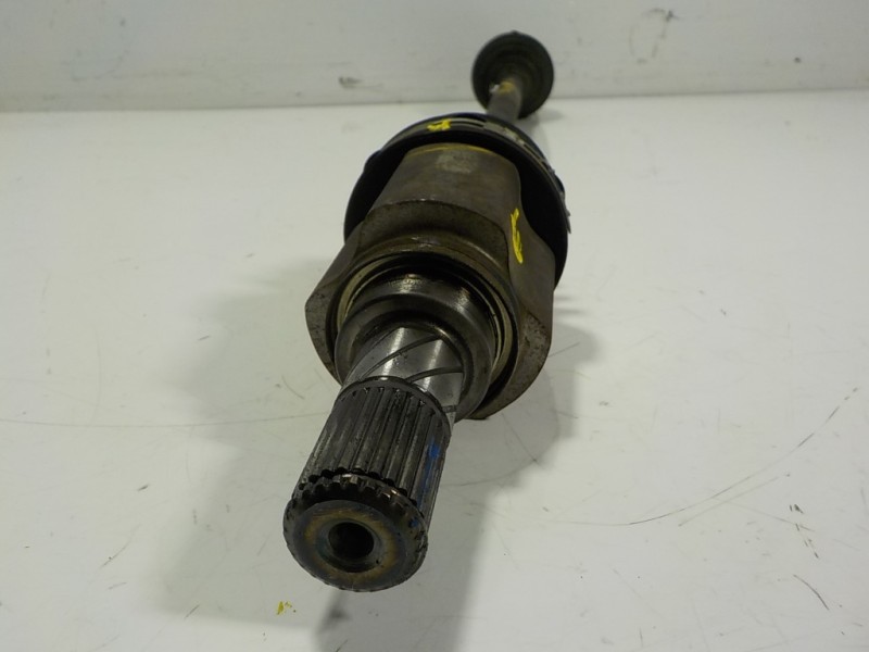 Recambio de transmision derecha para nissan micra (k13) 1.2 cat referencia OEM IAM 391001HC3B 391001HC3B 