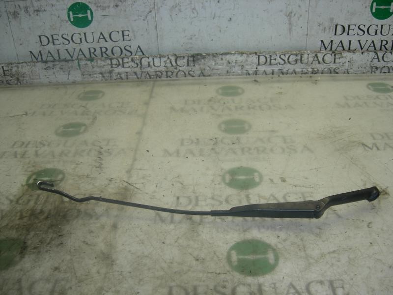 Recambio de brazo limpia delantero izquierdo para opel vectra b berlina cd referencia OEM IAM   
