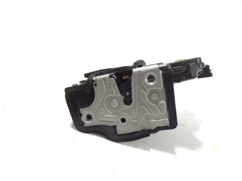Recambio de cerradura puerta trasera izquierda para volkswagen polo 1.0 tsi referencia OEM IAM 10A839015 10A839015 