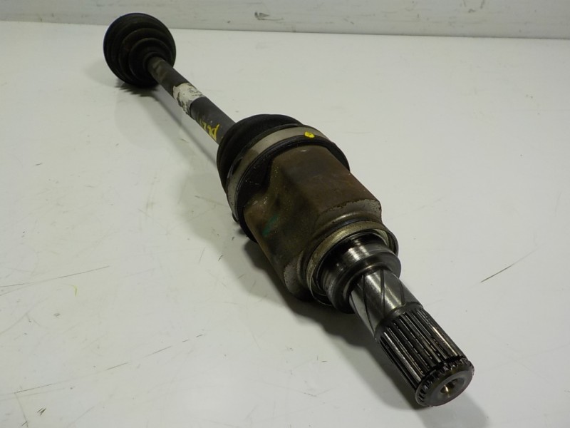 Recambio de transmision izquierda para nissan micra (k13) 1.2 cat referencia OEM IAM 391011HC3B  