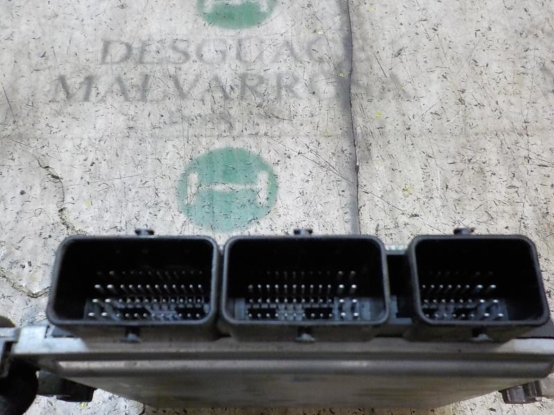 Recambio de centralita motor uce para renault scenic ii 1.5 dci diesel referencia OEM IAM   