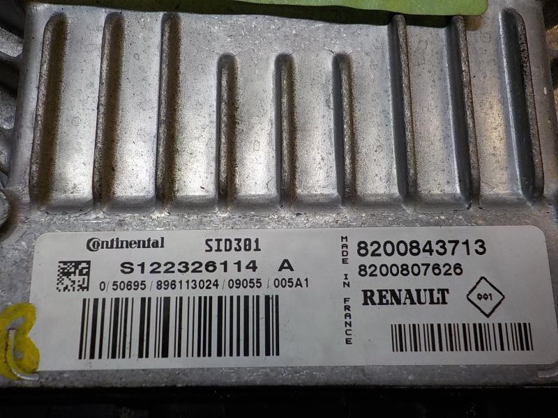 Recambio de centralita motor uce para renault scenic ii 1.5 dci diesel referencia OEM IAM   