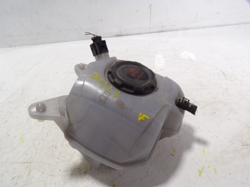 Recambio de deposito expansion para volkswagen polo 1.0 tsi referencia OEM IAM 2Q0121407D  