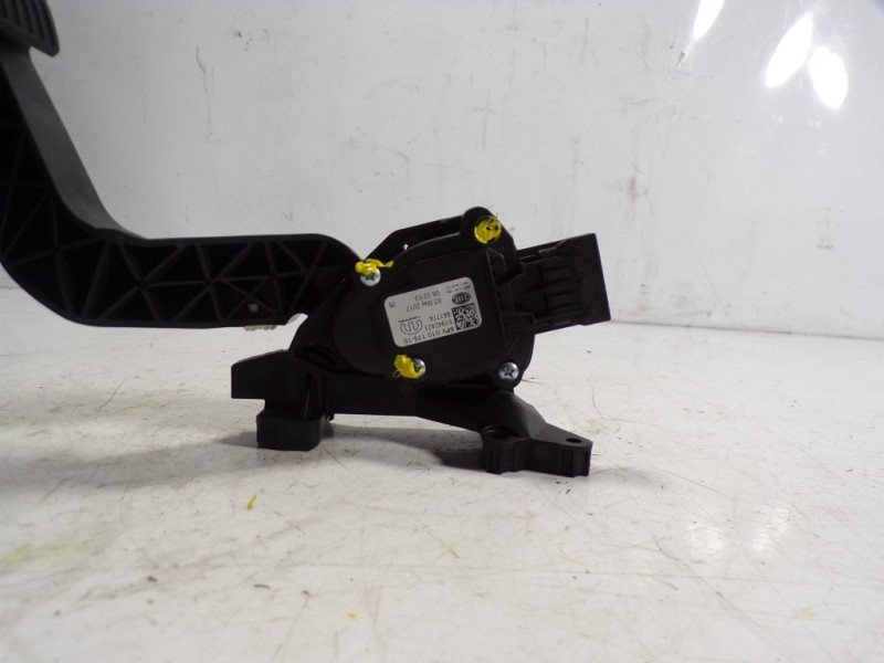 Recambio de potenciometro pedal para jeep compass ii 2.0 m-jet cat referencia OEM IAM  51942423 