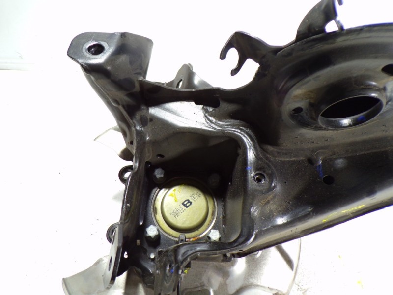 Recambio de mangueta trasera derecha para bmw serie 2 gran coupe (f44) 220i referencia OEM IAM 33306898964  