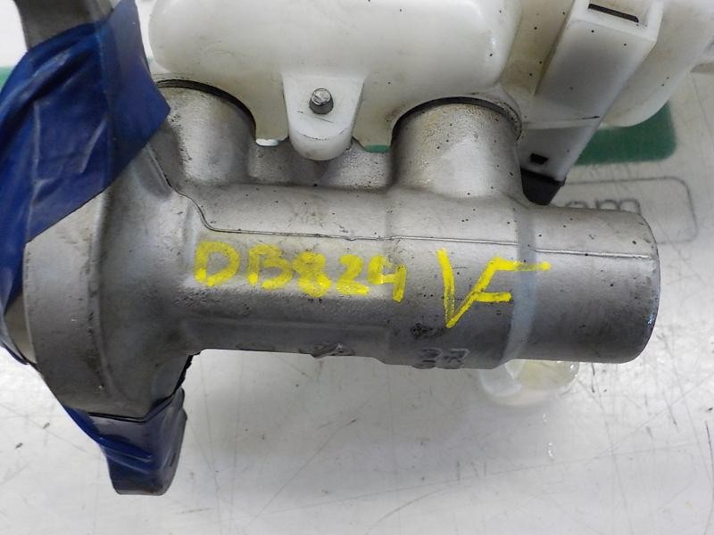 Recambio de bomba freno para kia rio concept referencia OEM IAM 585101W200  