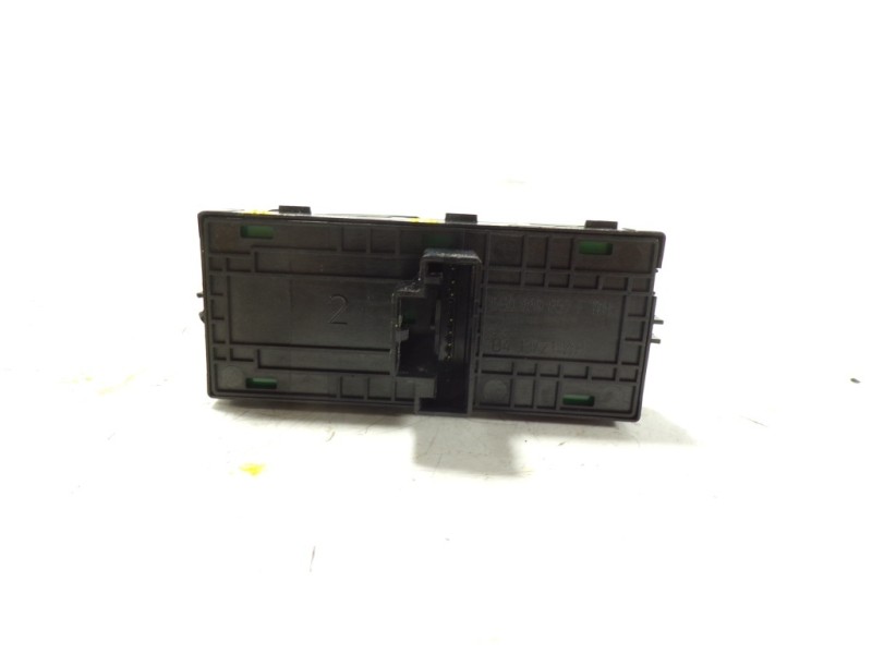 Recambio de mando elevalunas delantero izquierdo para volkswagen polo 1.0 tsi referencia OEM IAM 5G0959857FWHS 5C0959857F 