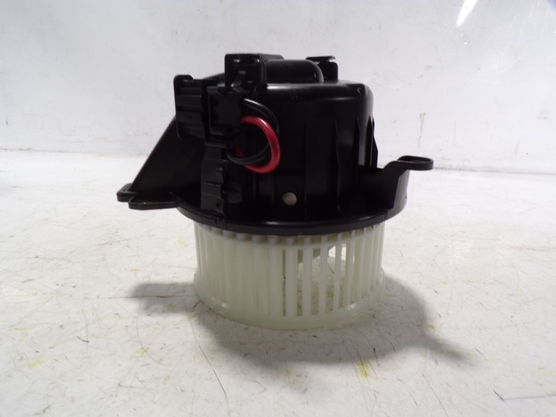 Recambio de motor calefaccion para volkswagen polo 1.0 tsi referencia OEM IAM 2Q1819021 2Q1819021 GT858003