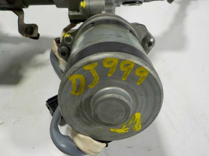 Recambio de columna direccion para toyota yaris hybrid active referencia OEM IAM 4520A0D061 452500D194 V1608001013