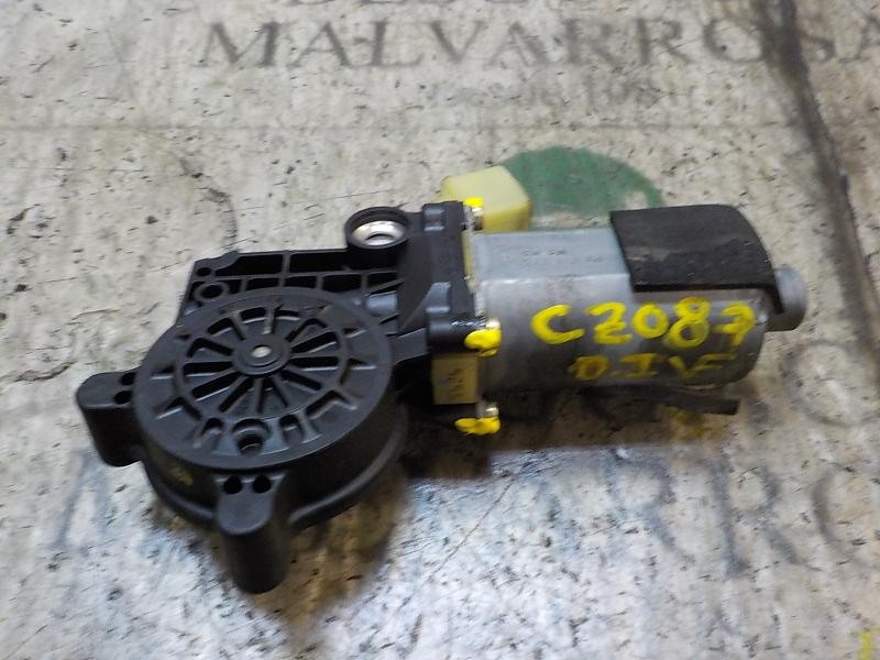 Recambio de motor elevalunas delantero izquierdo para volvo s60 berlina 2.4 diesel cat referencia OEM IAM   