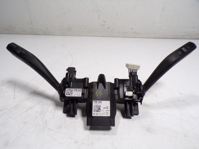 Recambio de mando intermitentes para skoda yeti 1.2 tsi referencia OEM IAM 5K0953502M9B9 5K0953502M 