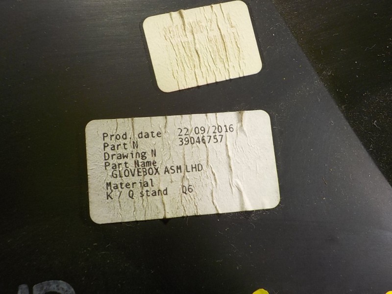 Recambio de guantera para opel astra k lim. 5türig 1.6 cdti dpf referencia OEM IAM 39046757 39046757 