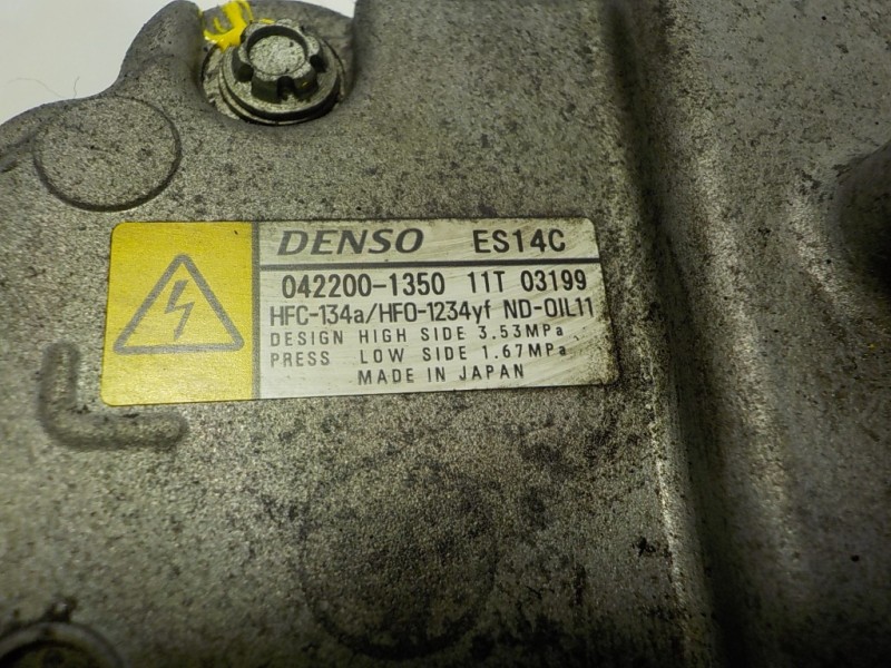 Recambio de compresor aire acondicionado para toyota yaris hybrid active referencia OEM IAM 8837052012 0422001350 