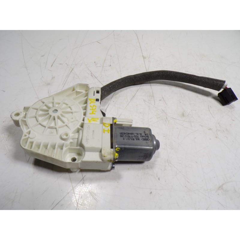 Recambio de motor elevalunas delantero izquierdo para skoda yeti 1.2 tsi referencia OEM IAM 8K0959811A 8K0959811A 