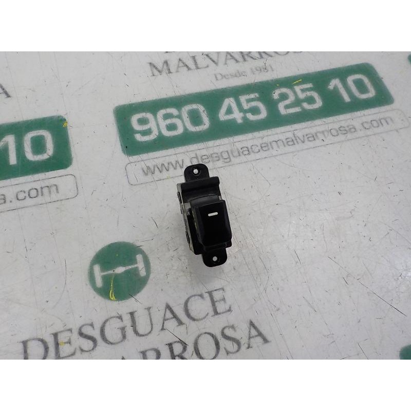 Recambio de mando elevalunas delantero derecho para kia rio concept referencia OEM IAM 935751W010 935751W010 