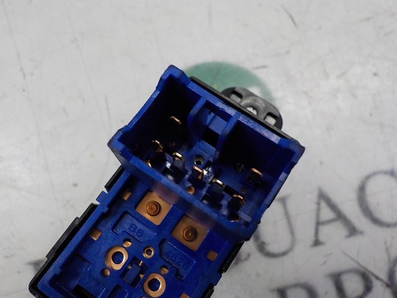 Recambio de mando elevalunas delantero derecho para kia rio concept referencia OEM IAM 935751W010 935751W010 