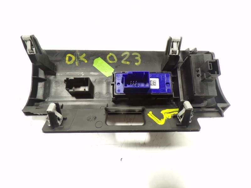 Recambio de mando multifuncion para peugeot 308 sw 1.6 blue-hdi fap referencia OEM IAM 96366692ZD 9807240977 