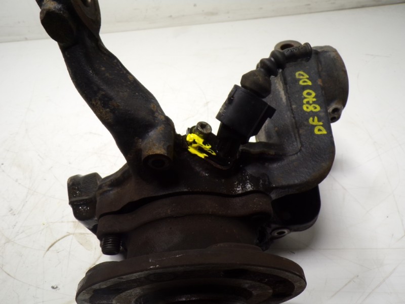 Recambio de mangueta delantera derecha para seat toledo (5p2) 2.0 tdi referencia OEM IAM   