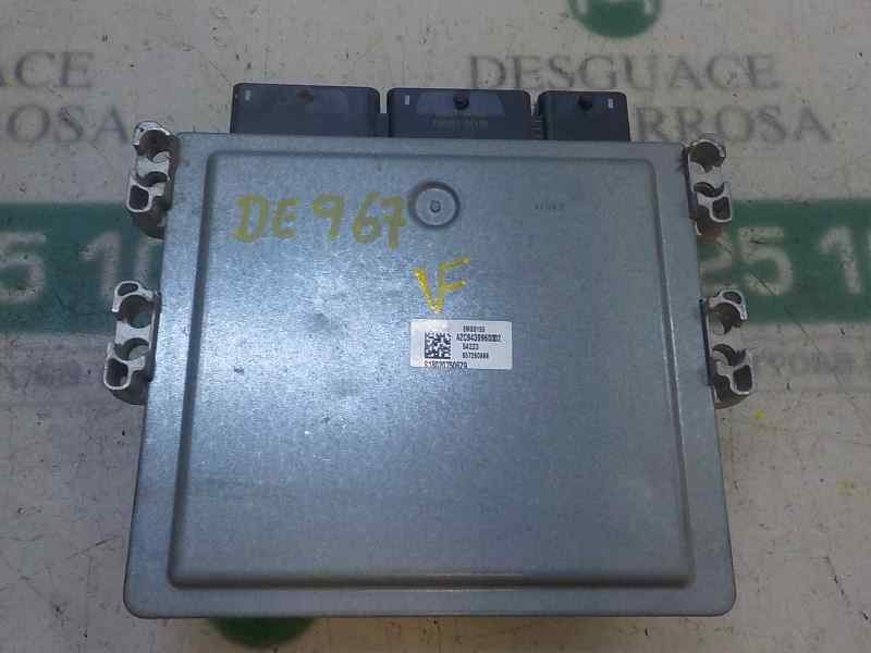 Recambio de centralita motor uce para renault captur 1.2 tce energy referencia OEM IAM 237106957R 237106957R 