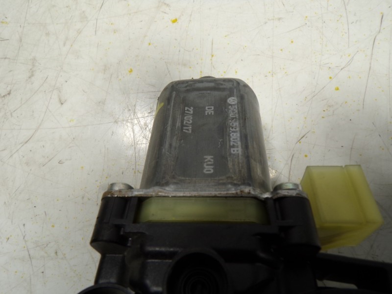 Recambio de motor elevalunas delantero derecho para seat leon (5f1) reference referencia OEM IAM 5Q0959802B 5Q0959802B 013082271