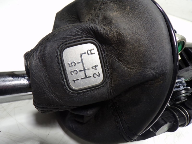 Recambio de palanca cambio para fiat nuova 500 (150) 1.2 cat referencia OEM IAM 55254031 50296149 50296149