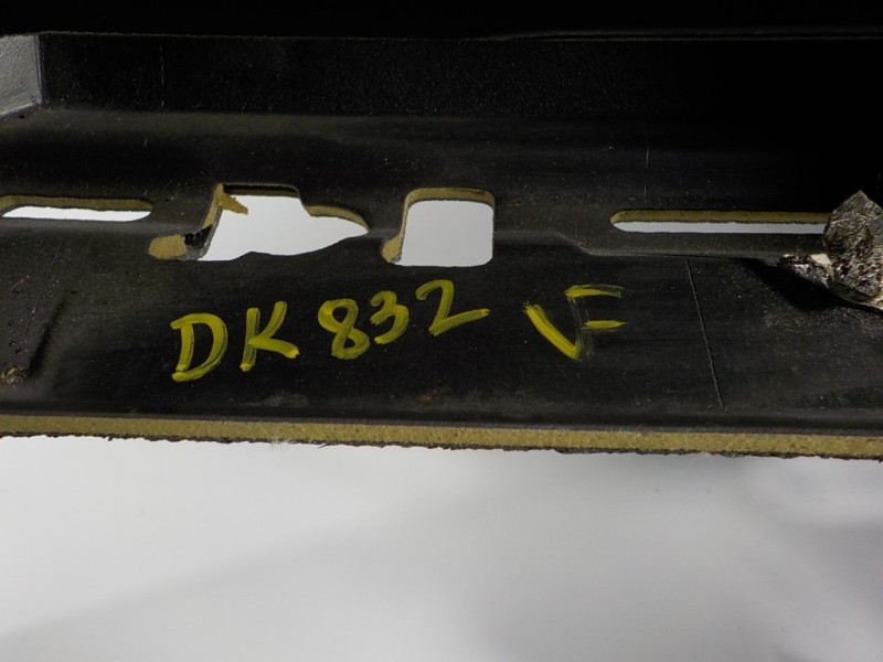 Recambio de salpicadero para bmw serie 7 (e65/e66) 3.0 turbodiesel cat referencia OEM IAM 51457145820 39714189302T 05B112JA0369U