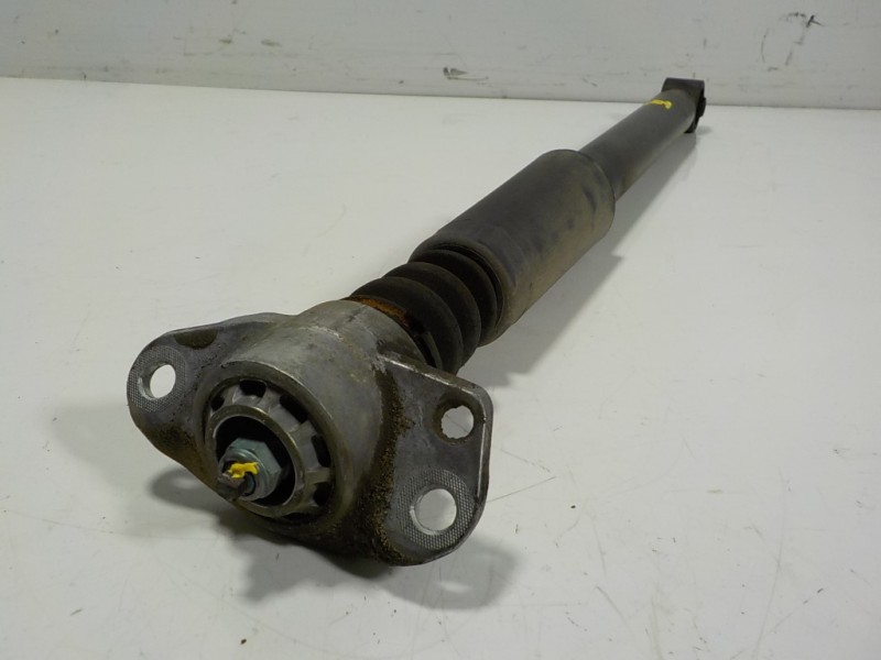 Recambio de amortiguador trasero derecho para skoda rapid 1.6 tdi dpf referencia OEM IAM 6R0513025BB 6R0513025BB 