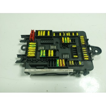 CAJA RELES / FUSIBLES 61149259466 938907001 