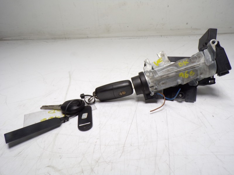 Recambio de antirrobo para skoda rapid 1.6 tdi dpf referencia OEM IAM 1K0905851D 1K0905851 