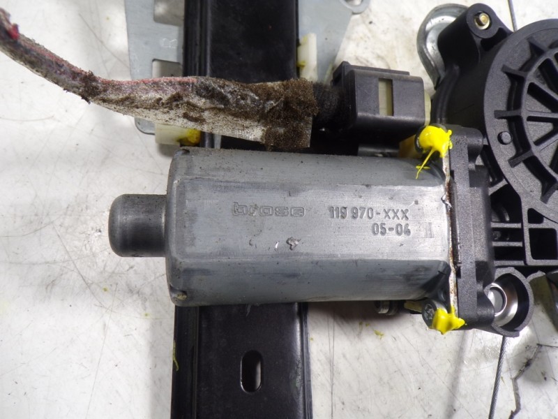 Recambio de elevalunas trasero derecho para volvo xc90 2.4 diesel cat referencia OEM IAM 31253722  