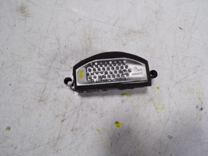 Recambio de resistencia calefaccion para bmw serie 2 gran coupe (f44) 220i referencia OEM IAM 64117952061 64117952061 2468108390