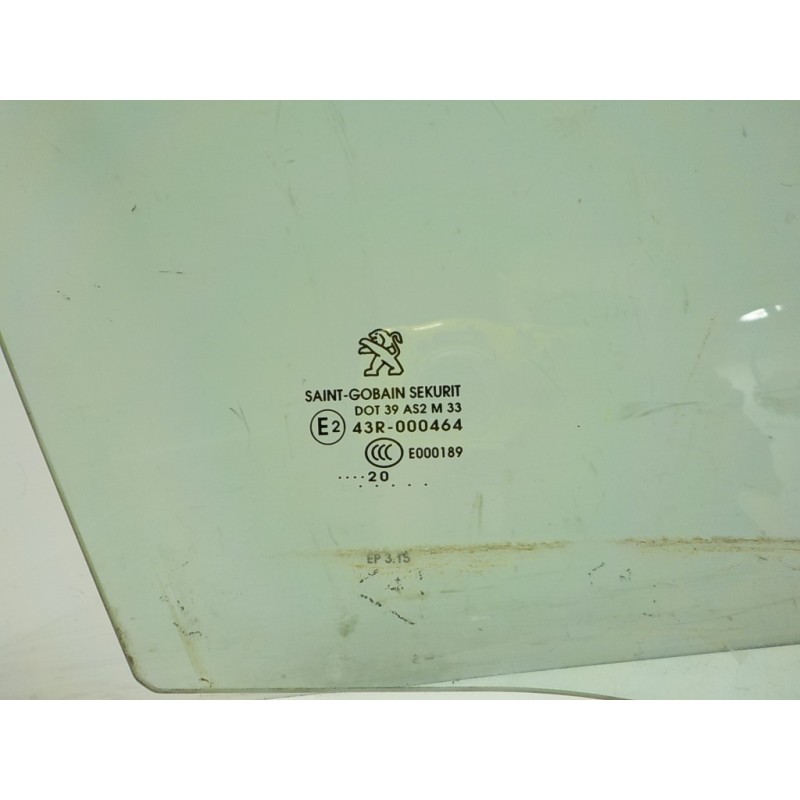 Recambio de cristal puerta delantero derecho para peugeot 2008 (--.2013) 1.6 blue-hdi fap referencia OEM IAM 9676387980  