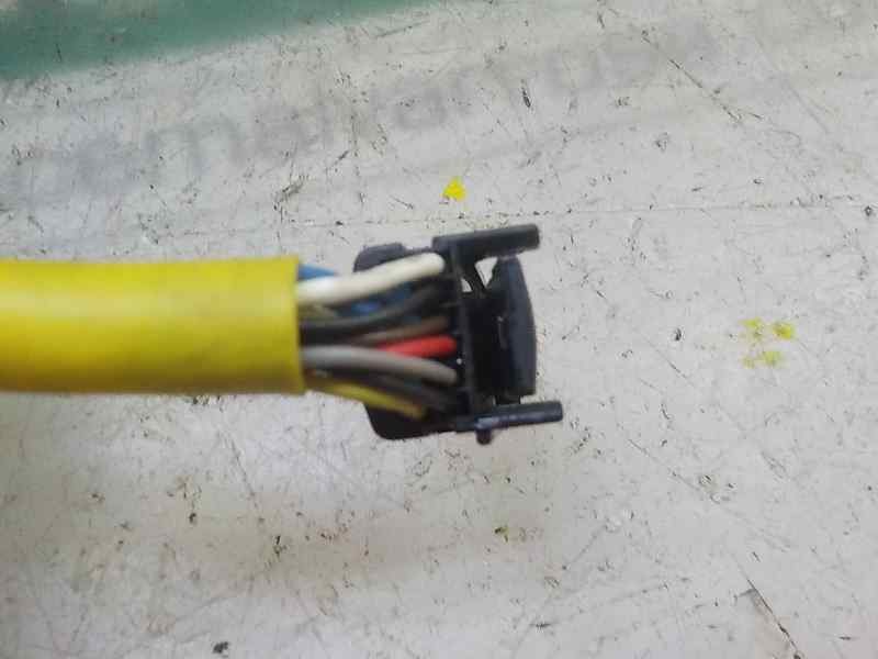 Recambio de espejo derecho para renault captur 1.2 tce energy referencia OEM IAM 963010497R  