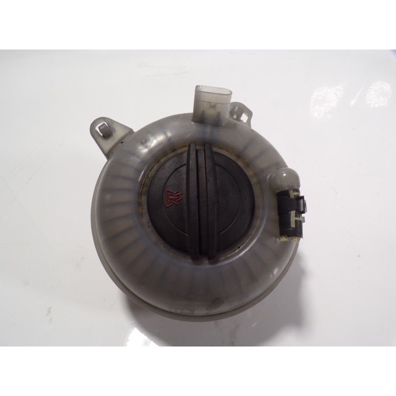 Recambio de deposito expansion para volkswagen golf vii lim. 1.6 tdi dpf referencia OEM IAM 5Q0121407G  