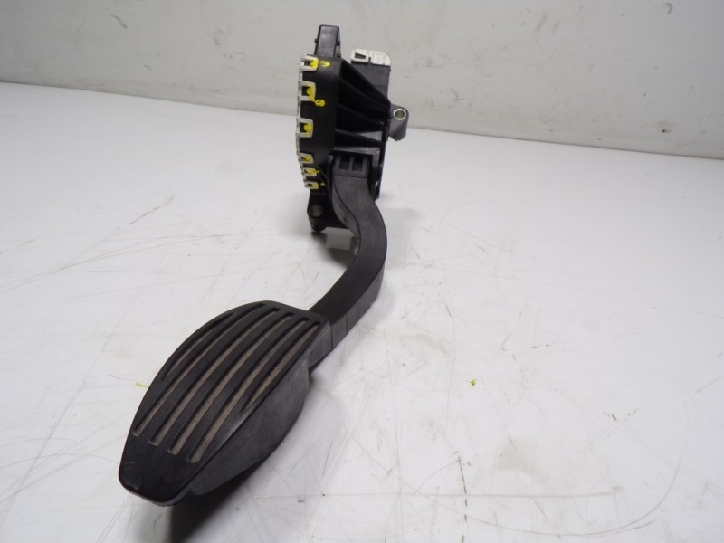 Recambio de potenciometro pedal para fiat nuova 500 (150) 1.2 cat referencia OEM IAM 52054094  