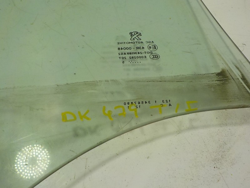 Recambio de cristal puerta trasero izquierdo para peugeot 2008 (--.2013) 1.6 blue-hdi fap referencia OEM IAM   