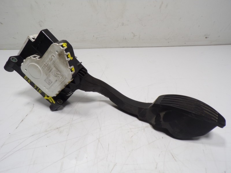 Recambio de potenciometro pedal para fiat nuova 500 (150) 1.2 cat referencia OEM IAM 52054094  