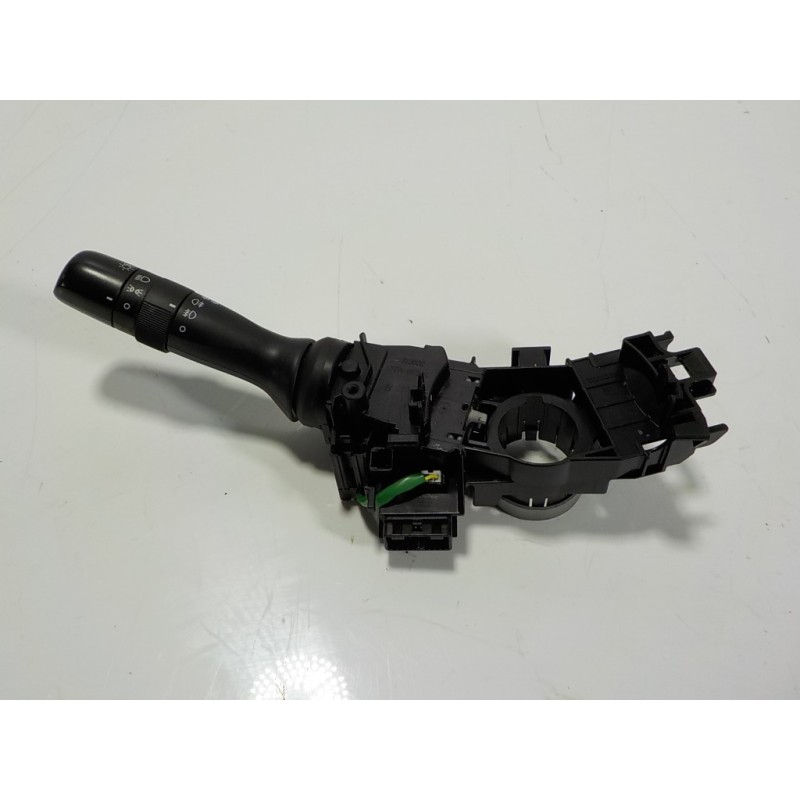 Recambio de mando luces para toyota yaris hybrid active referencia OEM IAM 841400D300 173832 